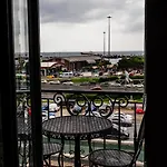 Ck Palace Hotel