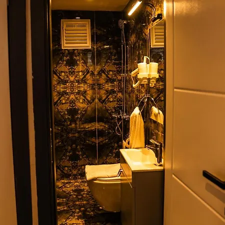 Ck Palace 3*